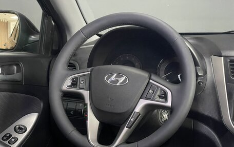 Hyundai Solaris II рестайлинг, 2014 год, 950 000 рублей, 16 фотография