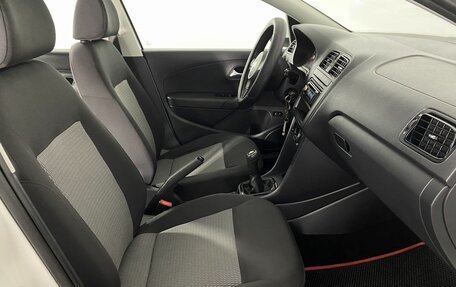 Volkswagen Polo VI (EU Market), 2012 год, 699 000 рублей, 13 фотография