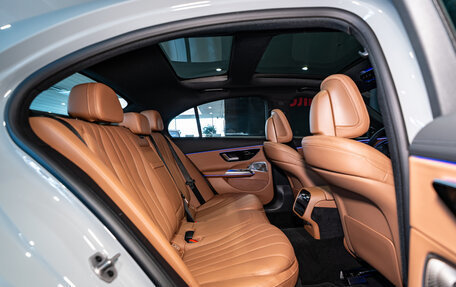 Mercedes-Benz E-Класс, 2025 год, 10 300 000 рублей, 24 фотография