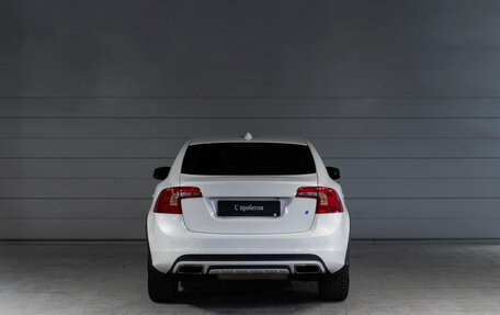 Volvo S60 Cross Country, 2017 год, 2 450 000 рублей, 4 фотография