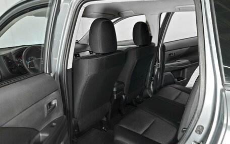 Mitsubishi Outlander III рестайлинг 3, 2013 год, 1 435 000 рублей, 13 фотография