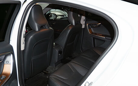 Volvo S60 Cross Country, 2017 год, 2 450 000 рублей, 9 фотография