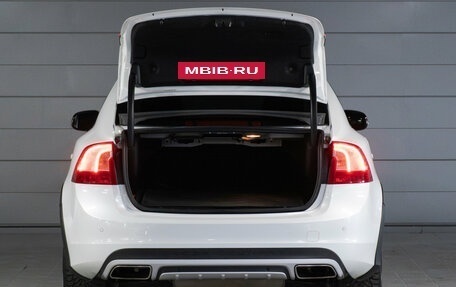 Volvo S60 Cross Country, 2017 год, 2 450 000 рублей, 22 фотография