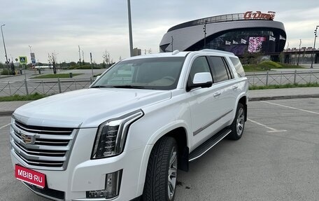 Cadillac Escalade IV, 2016 год, 4 890 000 рублей, 1 фотография