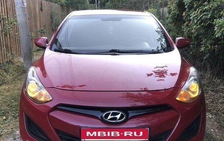 Hyundai i30 II рестайлинг, 2013 год, 900 000 рублей, 1 фотография