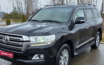 Toyota Land Cruiser 200, 2015 год, 5 400 000 рублей, 1 фотография