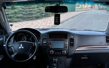 Mitsubishi Pajero IV, 2008 год, 1 000 000 рублей, 16 фотография