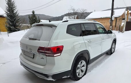 Volkswagen Teramont I, 2018 год, 3 150 000 рублей, 9 фотография