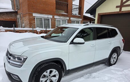 Volkswagen Teramont I, 2018 год, 3 150 000 рублей, 6 фотография