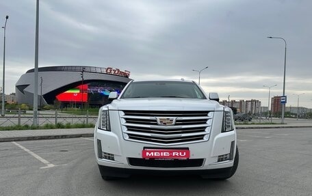 Cadillac Escalade IV, 2016 год, 4 890 000 рублей, 3 фотография