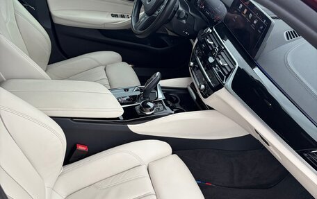 BMW 5 серия, 2021 год, 5 800 000 рублей, 9 фотография