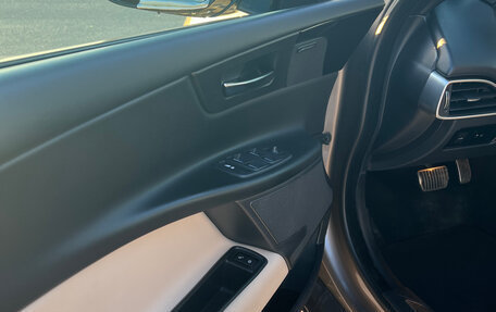 Jaguar XE I рестайлинг, 2016 год, 2 150 000 рублей, 10 фотография