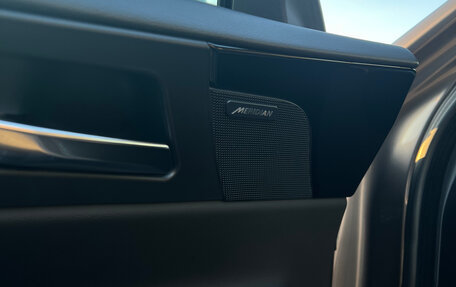 Jaguar XE I рестайлинг, 2016 год, 2 150 000 рублей, 11 фотография