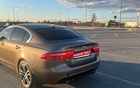 Jaguar XE I рестайлинг, 2016 год, 2 150 000 рублей, 5 фотография