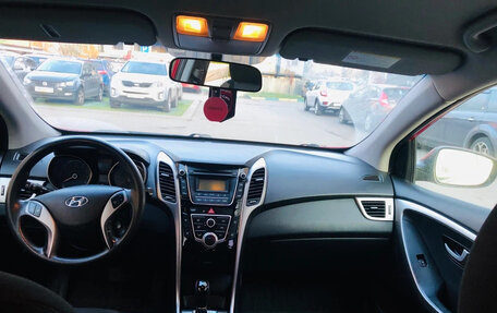 Hyundai i30 II рестайлинг, 2013 год, 900 000 рублей, 7 фотография