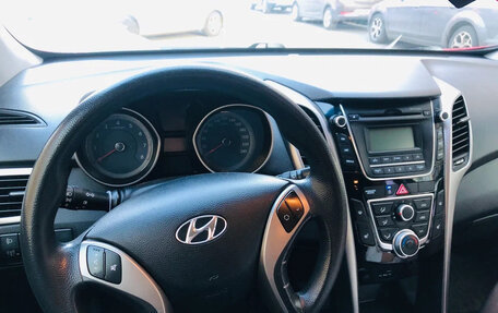 Hyundai i30 II рестайлинг, 2013 год, 900 000 рублей, 6 фотография