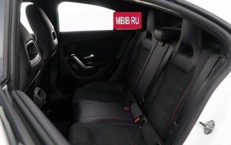 Mercedes-Benz CLA, 2019 год, 2 889 050 рублей, 9 фотография