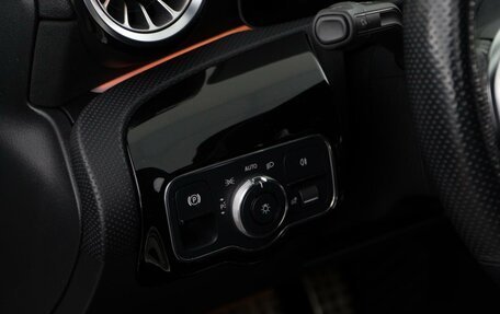 Mercedes-Benz CLA, 2019 год, 2 889 050 рублей, 18 фотография