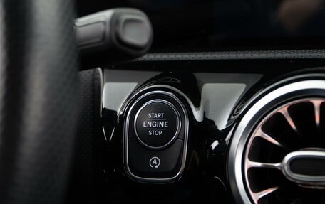 Mercedes-Benz CLA, 2019 год, 2 889 050 рублей, 19 фотография