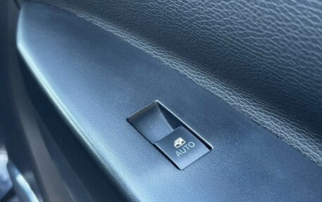 Opel Antara I, 2012 год, 1 100 000 рублей, 29 фотография