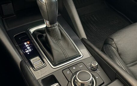 Mazda 6, 2017 год, 2 200 000 рублей, 28 фотография