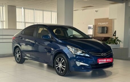 Hyundai Solaris II рестайлинг, 2015 год, 749 000 рублей, 3 фотография