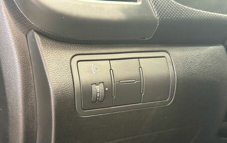 Hyundai Solaris II рестайлинг, 2015 год, 749 000 рублей, 17 фотография