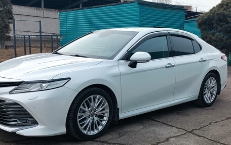 Toyota Camry, 2020 год, 3 500 000 рублей, 4 фотография