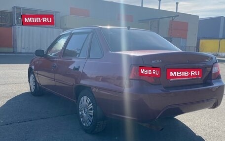 Daewoo Nexia I рестайлинг, 2010 год, 250 000 рублей, 3 фотография