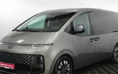 Hyundai Staria, 2022 год, 5 250 000 рублей, 1 фотография