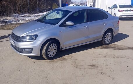 Volkswagen Polo VI (EU Market), 2017 год, 1 000 000 рублей, 3 фотография