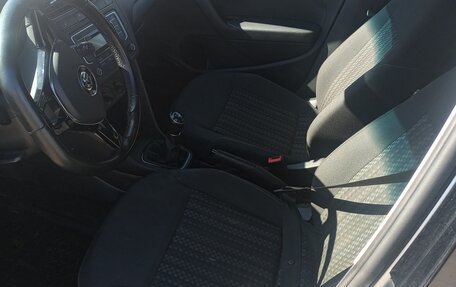 Volkswagen Polo VI (EU Market), 2017 год, 1 000 000 рублей, 9 фотография