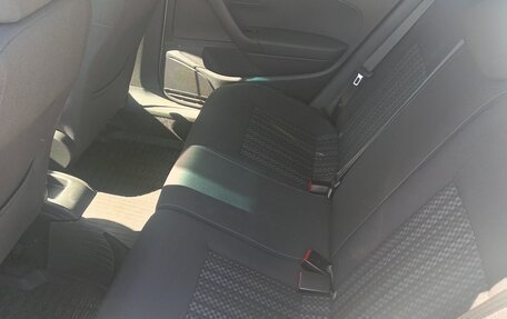 Volkswagen Polo VI (EU Market), 2017 год, 1 000 000 рублей, 8 фотография