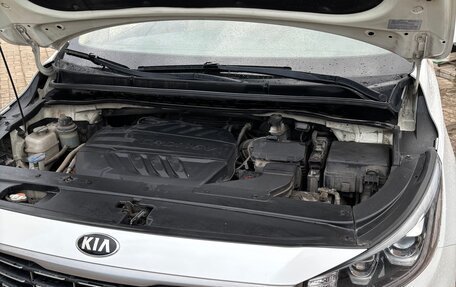 KIA Carnival III, 2018 год, 2 800 000 рублей, 14 фотография