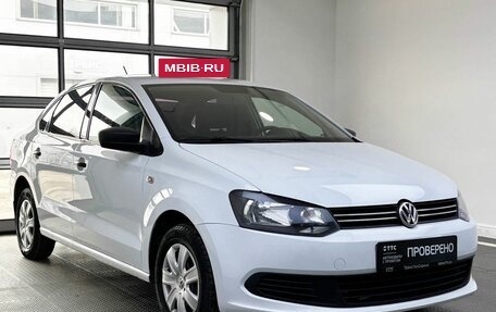 Volkswagen Polo VI (EU Market), 2015 год, 899 000 рублей, 3 фотография