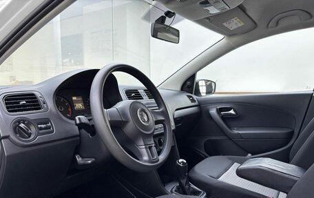 Volkswagen Polo VI (EU Market), 2015 год, 899 000 рублей, 20 фотография