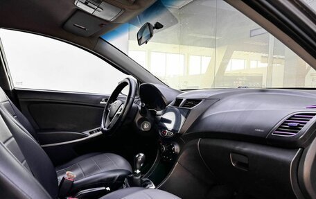 Hyundai Solaris II рестайлинг, 2013 год, 729 000 рублей, 13 фотография