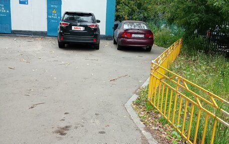 Mitsubishi Carisma I, 1996 год, 35 000 рублей, 6 фотография