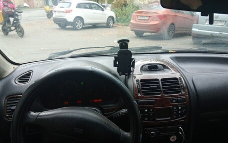 Mitsubishi Carisma I, 1996 год, 35 000 рублей, 5 фотография