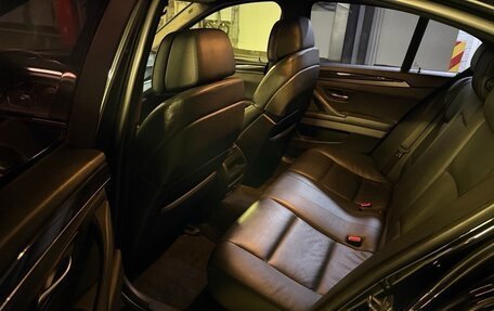 BMW 5 серия, 2011 год, 1 790 000 рублей, 4 фотография