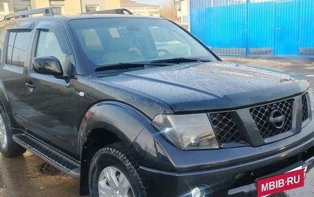 Nissan Pathfinder, 2006 год, 1 070 000 рублей, 2 фотография
