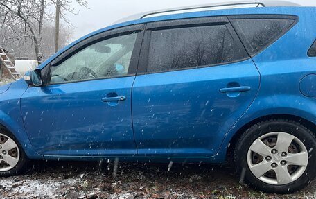 KIA cee'd I рестайлинг, 2011 год, 700 000 рублей, 2 фотография