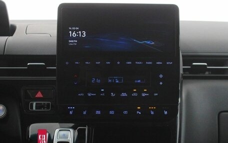 Hyundai Staria, 2022 год, 5 250 000 рублей, 14 фотография