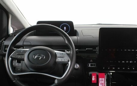 Hyundai Staria, 2022 год, 5 250 000 рублей, 15 фотография