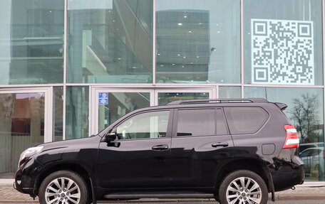 Toyota Land Cruiser Prado 150 рестайлинг 2, 2014 год, 2 950 000 рублей, 2 фотография