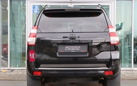 Toyota Land Cruiser Prado 150 рестайлинг 2, 2014 год, 2 950 000 рублей, 4 фотография