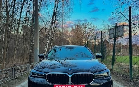 BMW 5 серия, 2021 год, 3 490 000 рублей, 3 фотография