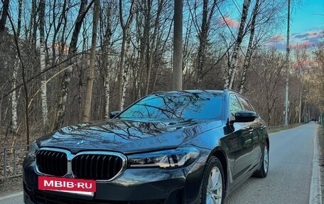 BMW 5 серия, 2021 год, 3 490 000 рублей, 5 фотография