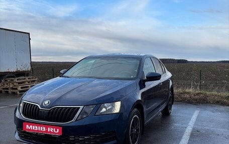 Skoda Octavia, 2017 год, 1 500 000 рублей, 8 фотография