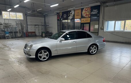 Mercedes-Benz E-Класс, 2006 год, 1 250 000 рублей, 1 фотография